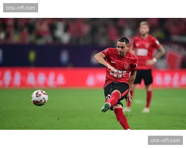 【2022026年4月中超联赛跑动强度与节奏变化·人物·专访蓉城外援罗慕洛专访：详解如何通过数据分析优化个人跑动路线